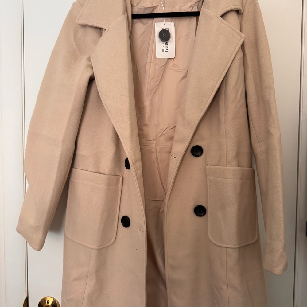 Woven Double-Breasted Women's Coat in Beige